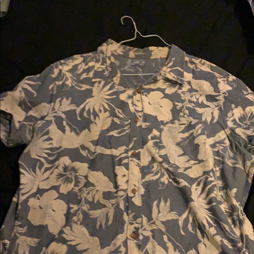 American Eagle Shirt